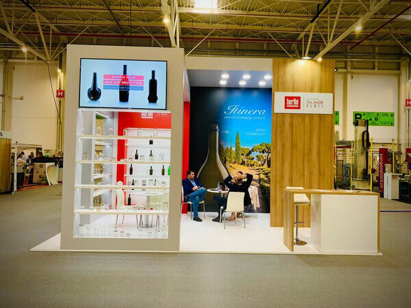 Gallery exhibition stand images HtDesign Berlin client