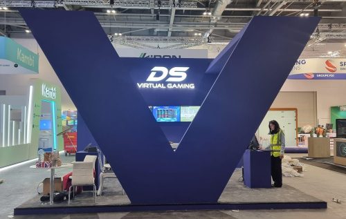 DS Virtual exhibition stand at ICE, built by HT Design – photo 2
