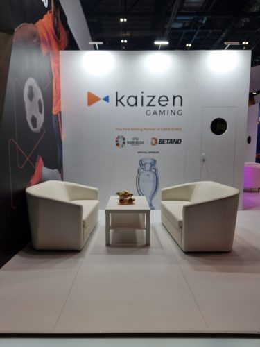 Kaizen Gaming exhibition stand at iGB London, built by HT Design – photo 5